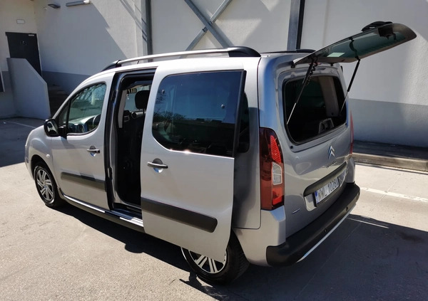 Citroen Berlingo cena 34900 przebieg: 205206, rok produkcji 2015 z Warszawa małe 704